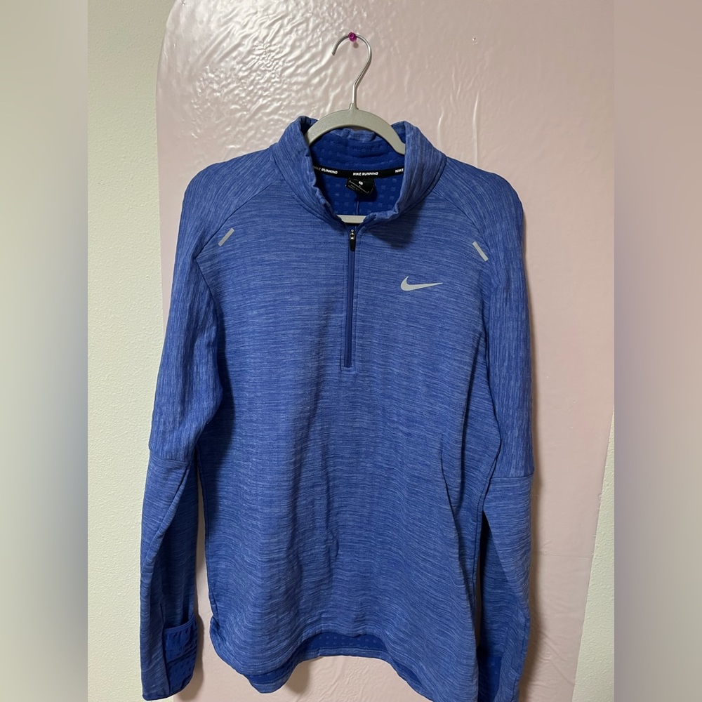 Nike Therma-FIT Repel Element
Men's 1/4-Zip Running Top
